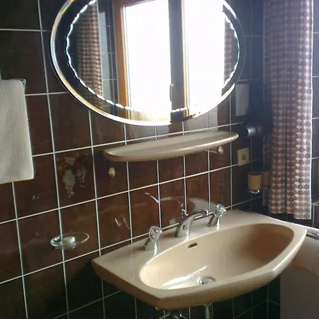 Haus Monika Und Haus Claudia Pensjonat Mayrhofen