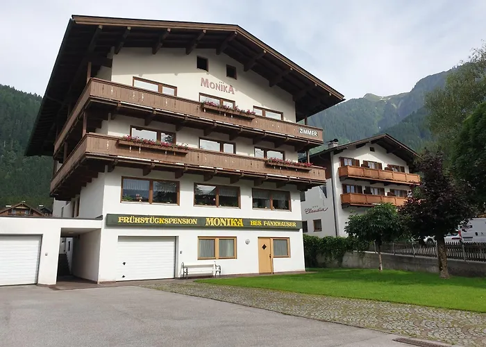 בית הארחה Haus Monika Und Haus Claudia מאיירהופן