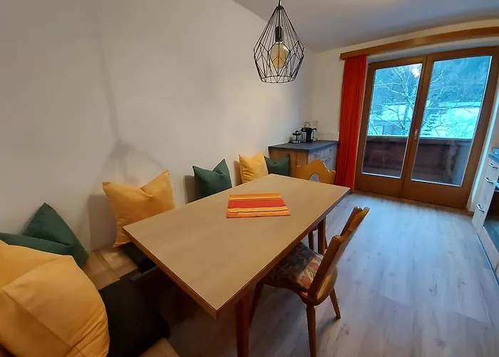 Gasthuis Haus Monika Und Haus Claudia Mayrhofen