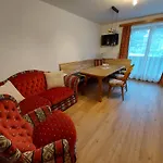 Haus Monika Und Haus Claudia 2* מאיירהופן