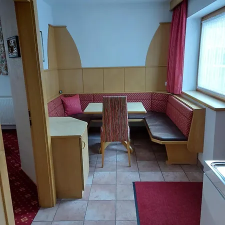 Гостевой дом Haus Monika Und Haus Claudia Майрхофен