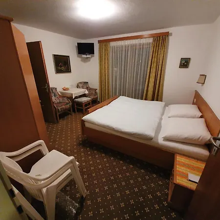 Гостевой дом Haus Monika Und Haus Claudia 2*