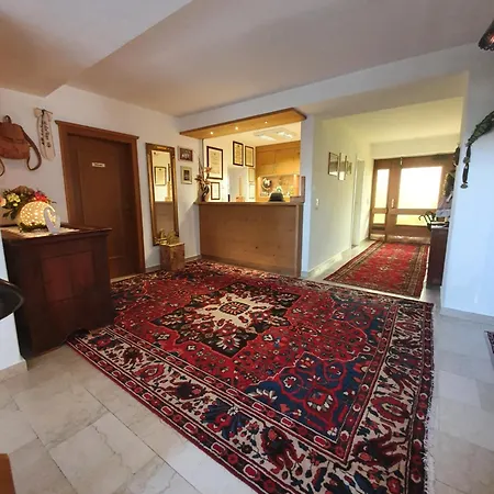 Haus Monika Und Haus Claudia Гостевой дом 2*